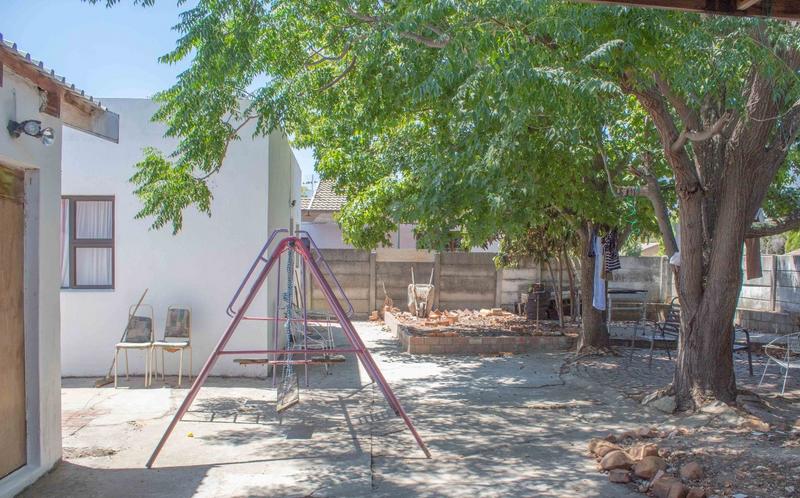 4 Bedroom Property for Sale in Klein Parys Western Cape